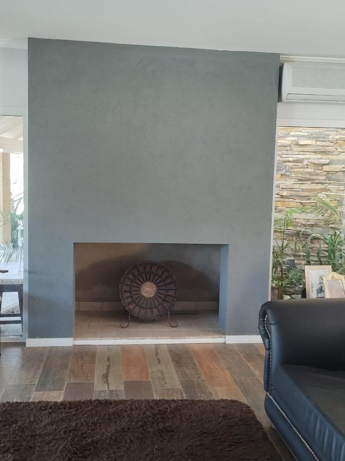 Casa 6 A Malibu 3Km Del Aeropuerto Podes Dejar Tu Auto Villa Allende Kültér fotó